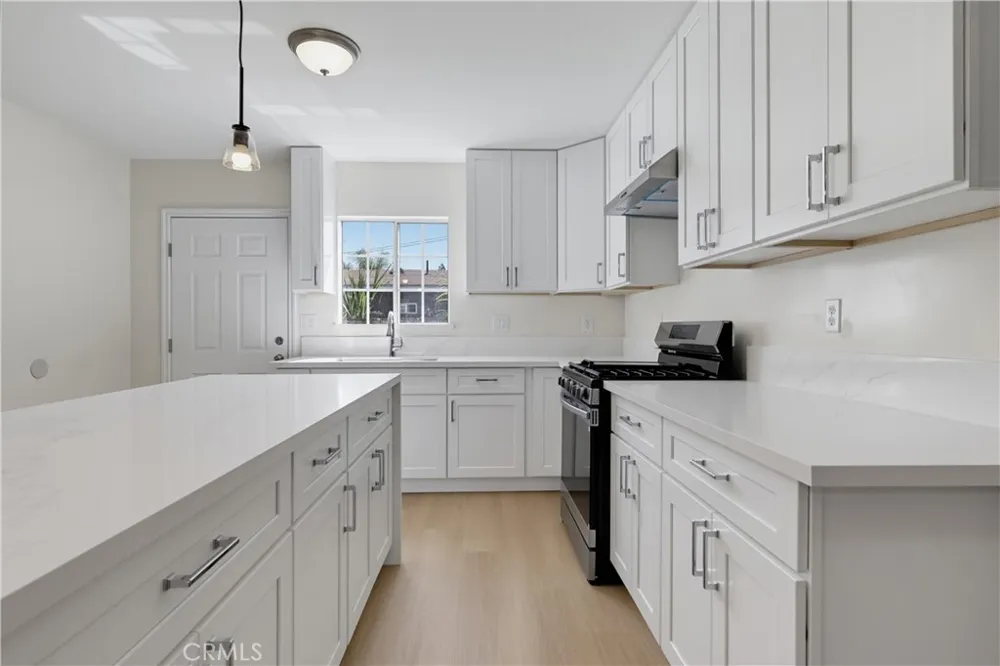11456 Mclaren Street Norwalk, CA 90650