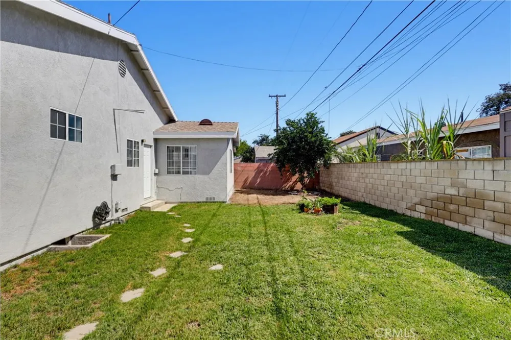 11456 Mclaren Street Norwalk, CA 90650