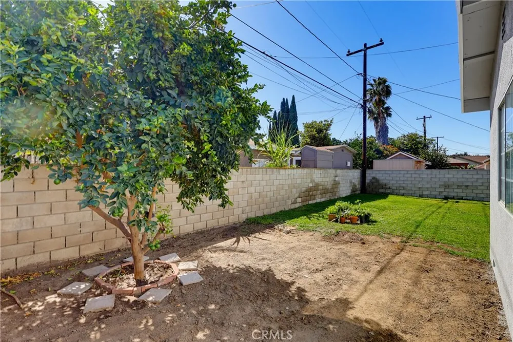 11456 Mclaren Street Norwalk, CA 90650
