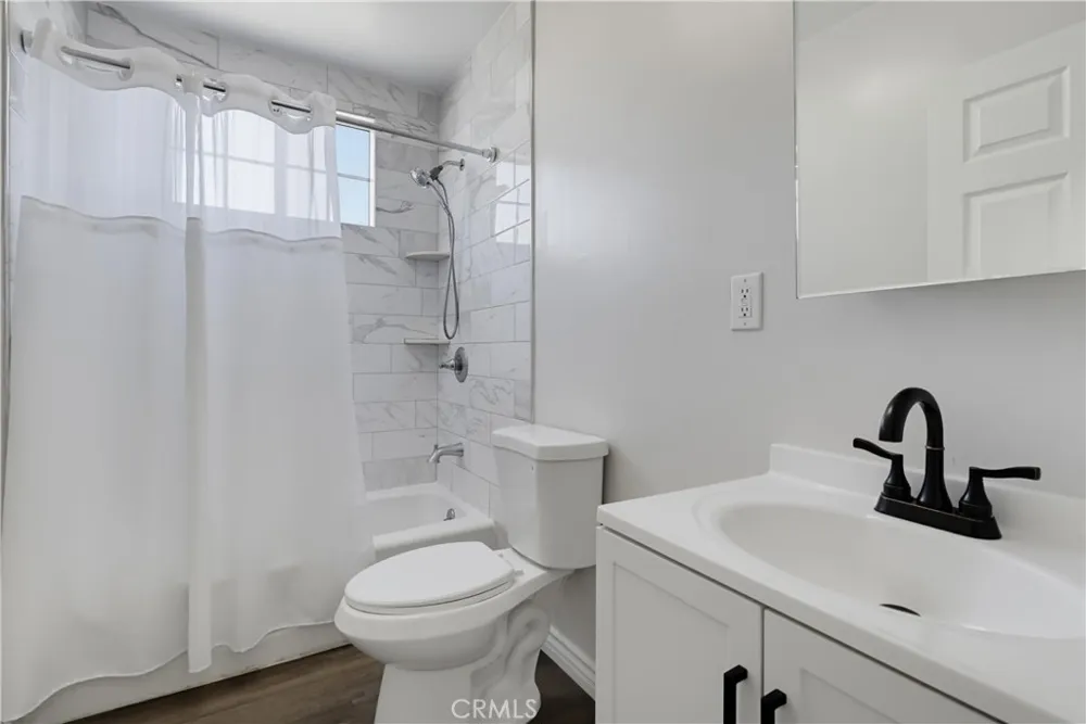 11456 Mclaren Street Norwalk, CA 90650