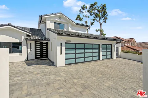 13038 Garris Avenue