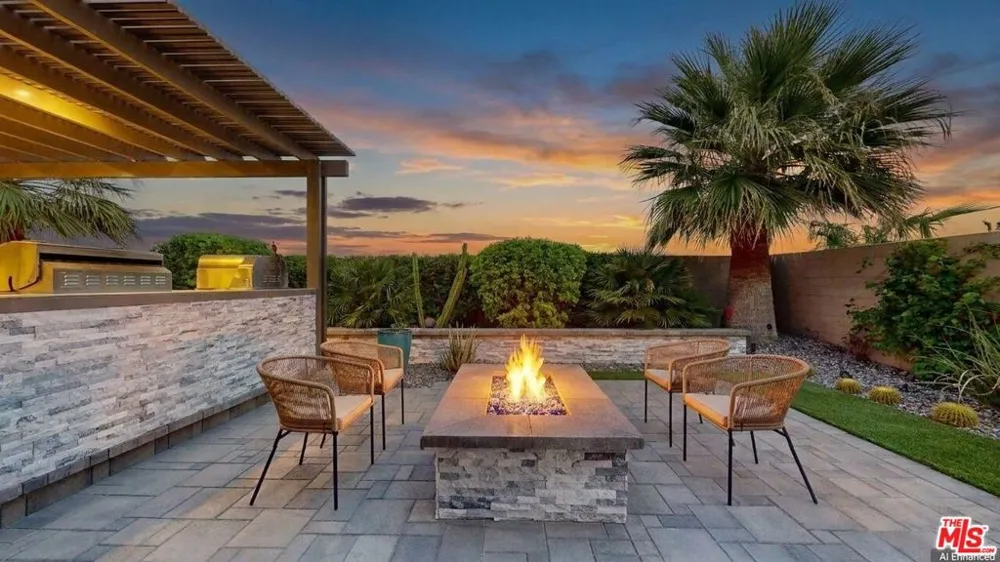 28 Zinfandel Rancho Mirage, CA 92270