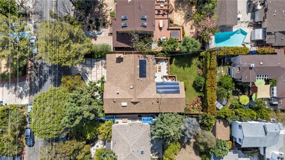3585 Military Los Angeles, CA 90034