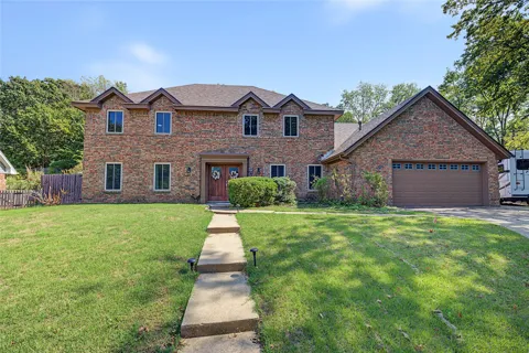 1624 Cherokee Hills Drive