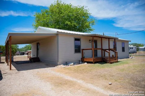604 Mountain View Dr