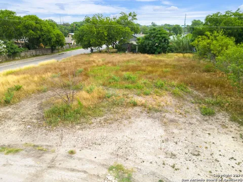251 COYOL ST