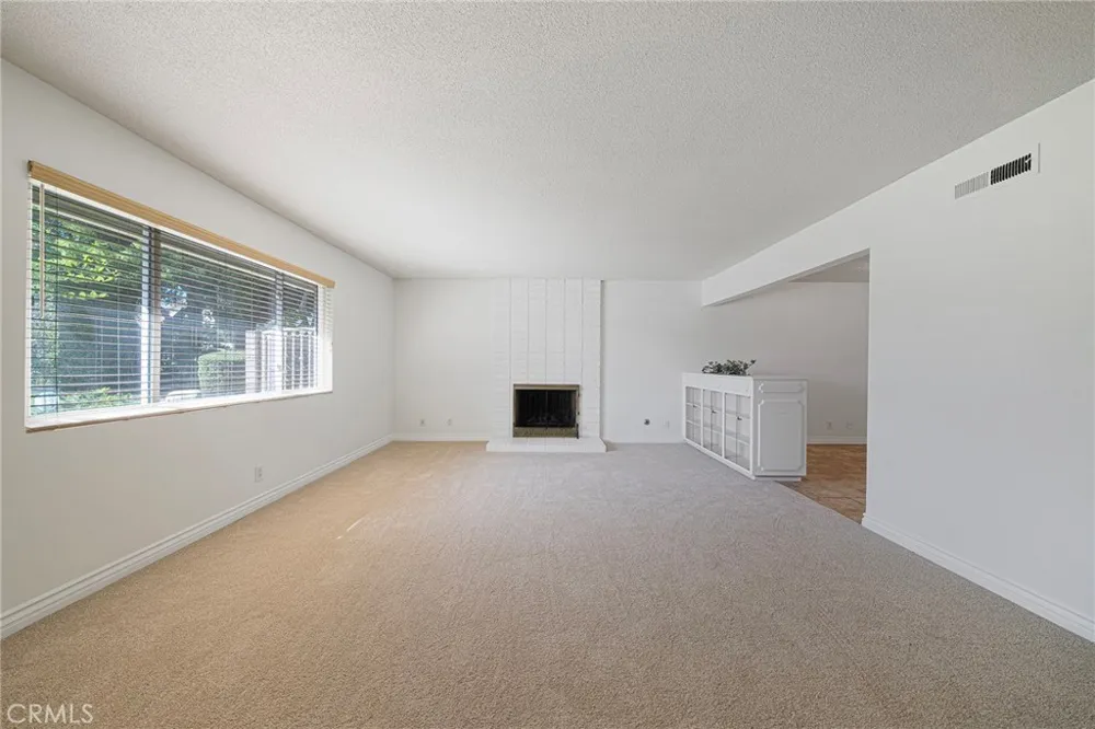 1848 2nd Upland, CA 91784