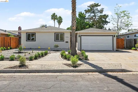 1036 Smith Ave