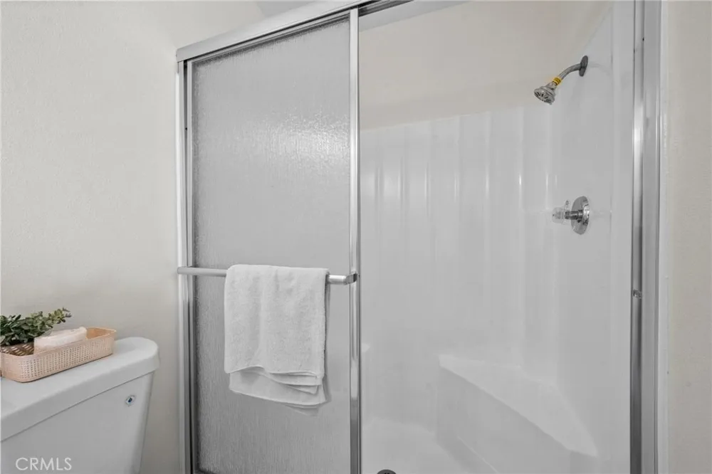 2863 S Cypress Point Ontario, CA 91761