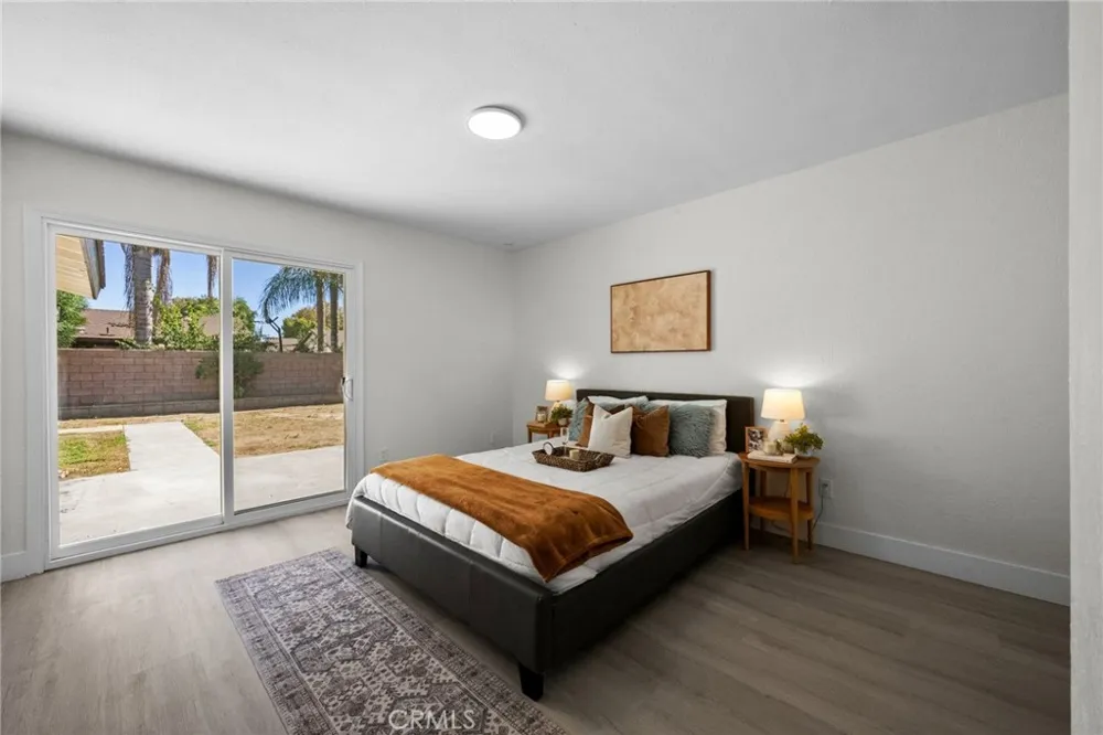 2863 S Cypress Point Ontario, CA 91761