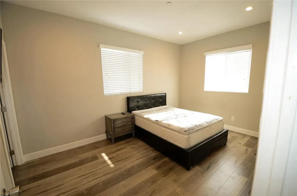 134 E 104th Los Angeles, CA 90003