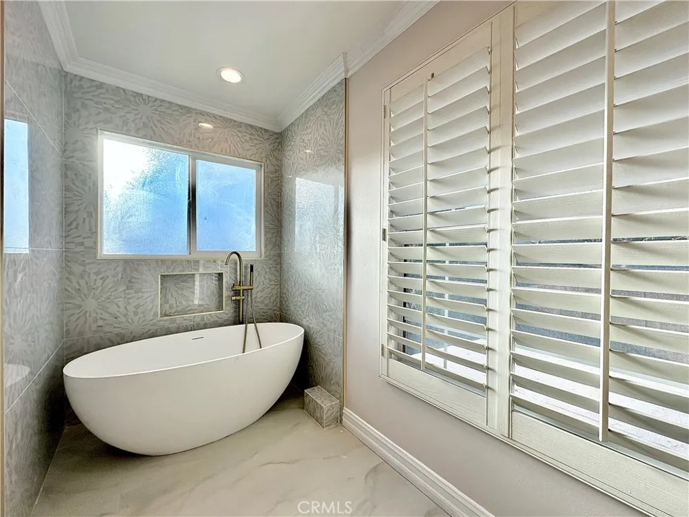 4751 Glen Ivy Street La Verne, CA 91750