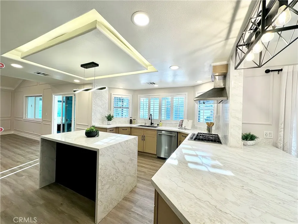 4751 Glen Ivy Street La Verne, CA 91750