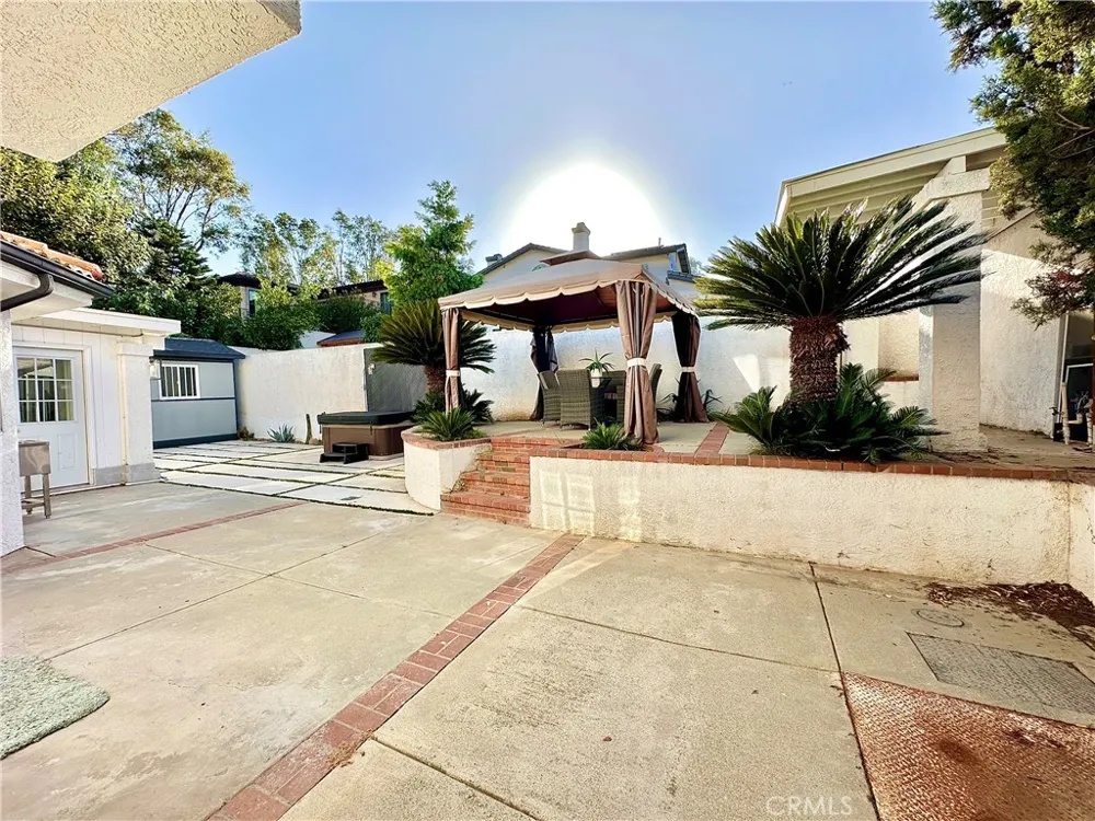 4751 Glen Ivy Street La Verne, CA 91750