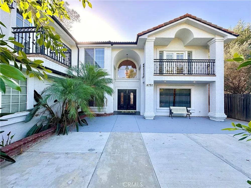 4751 Glen Ivy Street La Verne, CA 91750