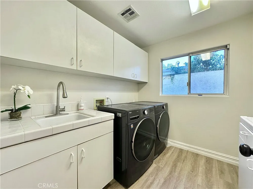4751 Glen Ivy Street La Verne, CA 91750
