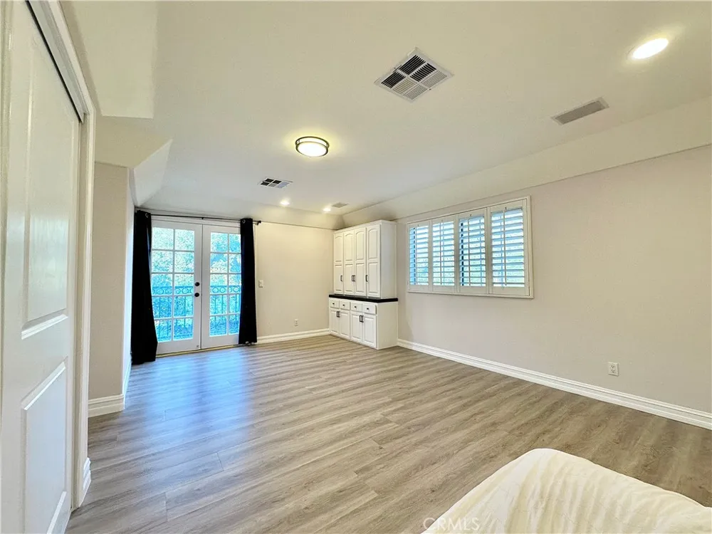 4751 Glen Ivy Street La Verne, CA 91750