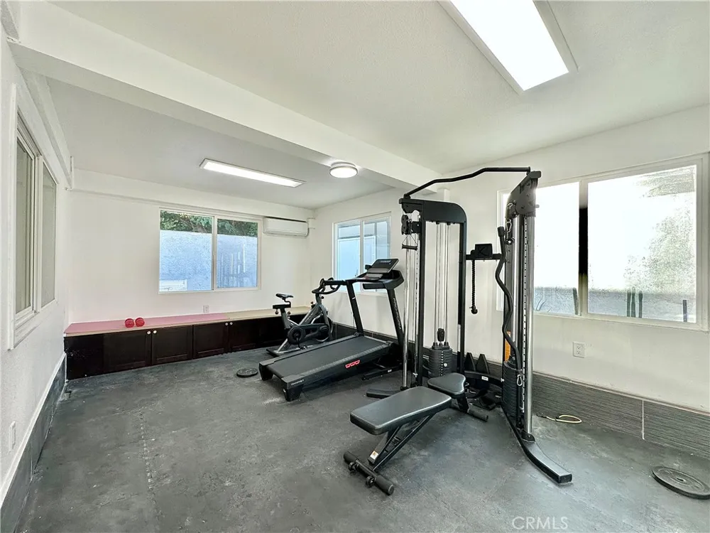 4751 Glen Ivy Street La Verne, CA 91750