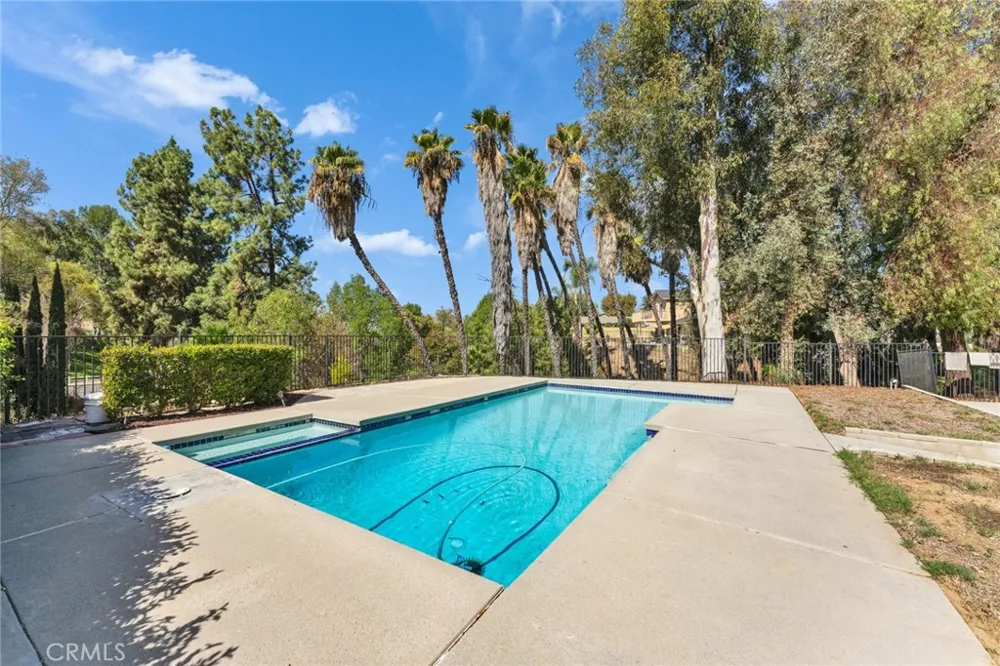 1638 Avenida Monte Vista San Dimas, CA 91773