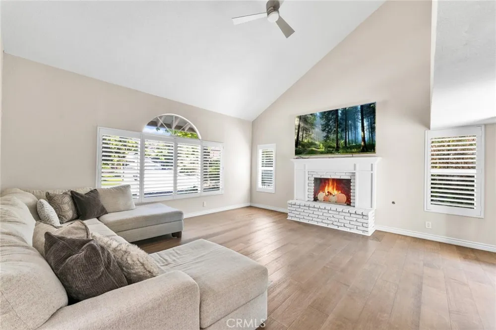 1638 Avenida Monte Vista San Dimas, CA 91773