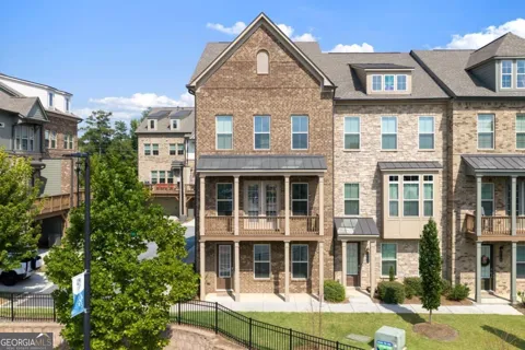 3768 Duke Center WAY