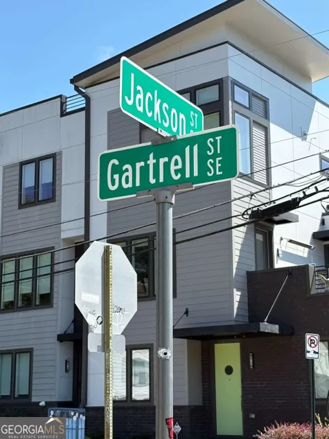 416 Gartrell ST SE