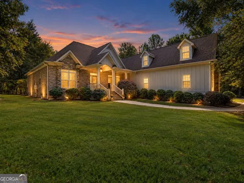 505 Crescent DR
