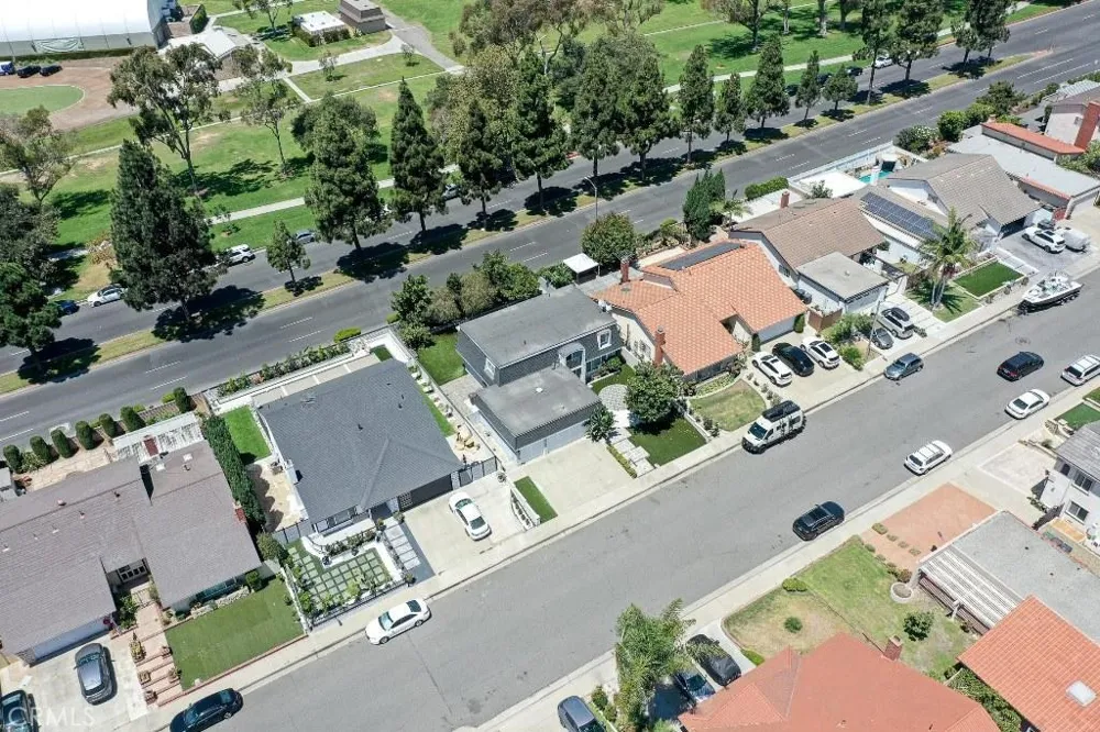 16221 Mount Baden Powell Fountain Valley, CA 92708