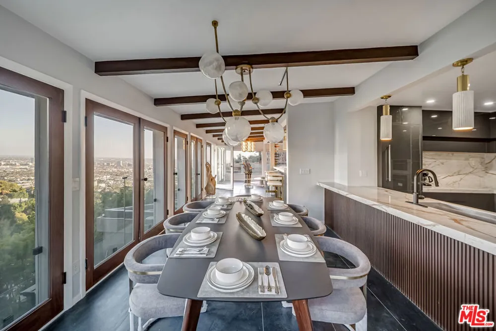 8874 Evanview Drive Los Angeles, CA 90069