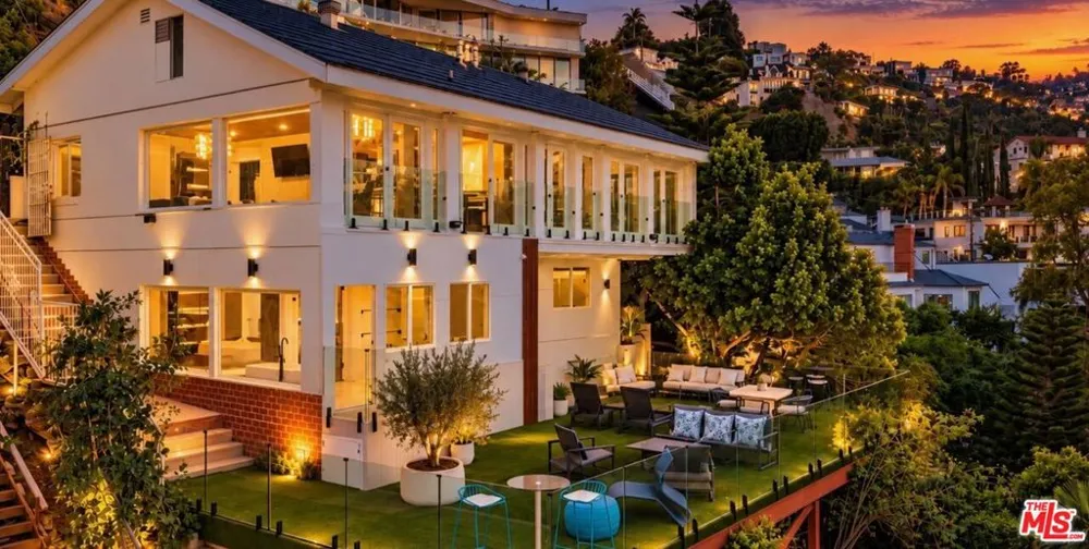 8874 Evanview Drive Los Angeles, CA 90069