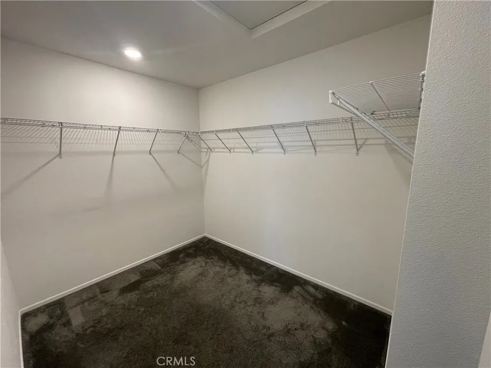 7155 Citrus #359 Fontana, CA 92336