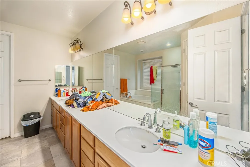 6136 Walnut Grove Court Rancho Cucamonga, CA 91739