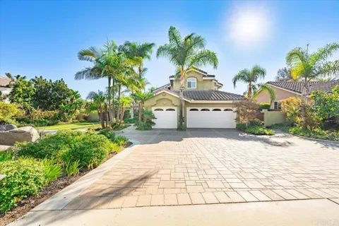 654 Cantara Ln