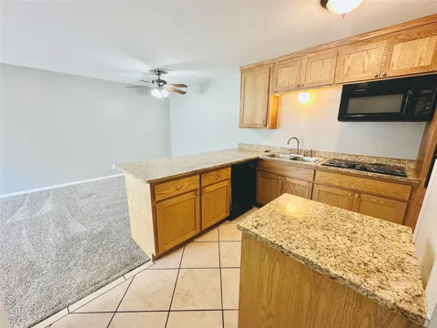 601 W 11th Street #225