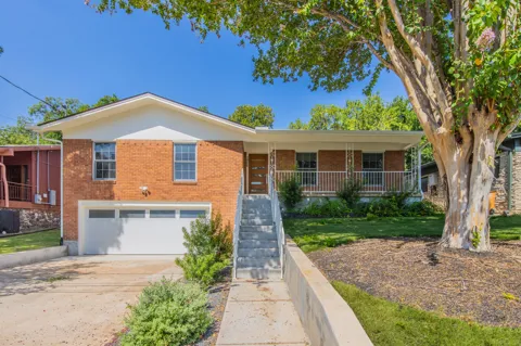 1908 Maple Avenue