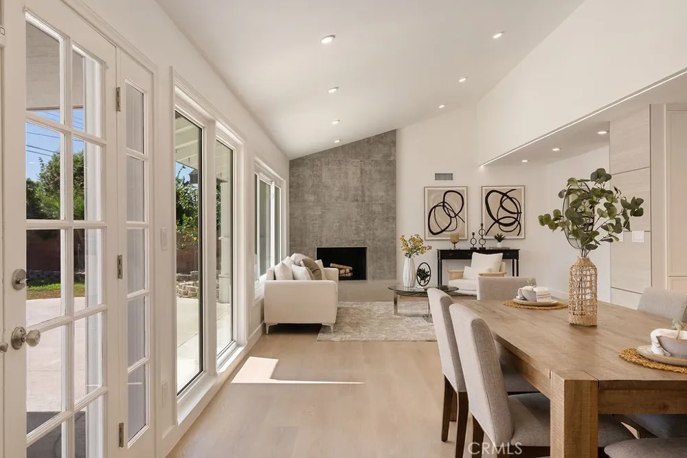 2608 W Palais Road Anaheim, CA 92804