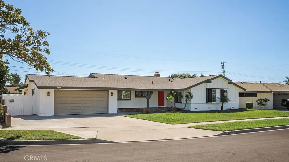 2608 W Palais Road Anaheim, CA 92804