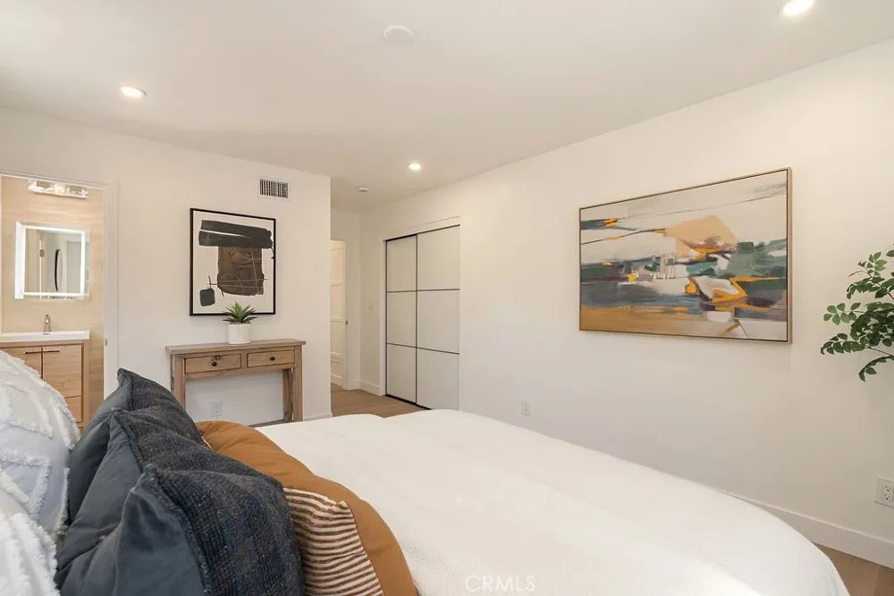 2608 W Palais Road Anaheim, CA 92804
