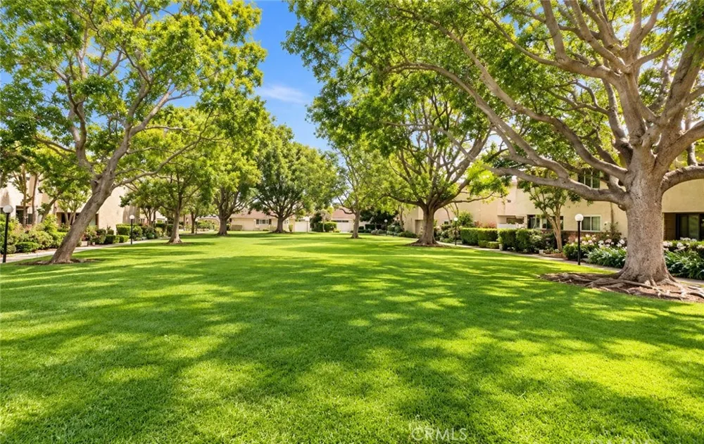 1919 Sherry #64 Santa Ana, CA 92705