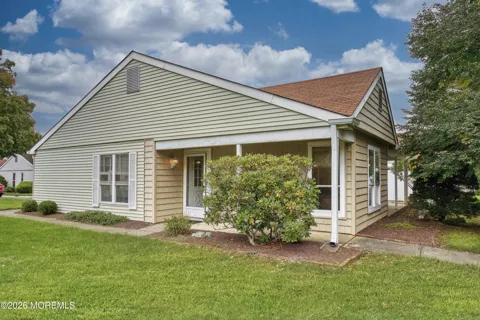 817 Liverpool Circle #A