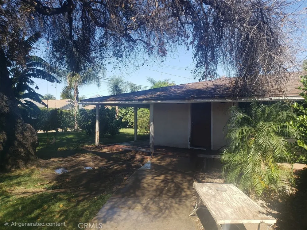 1239 S Vine Avenue Ontario, CA 91762