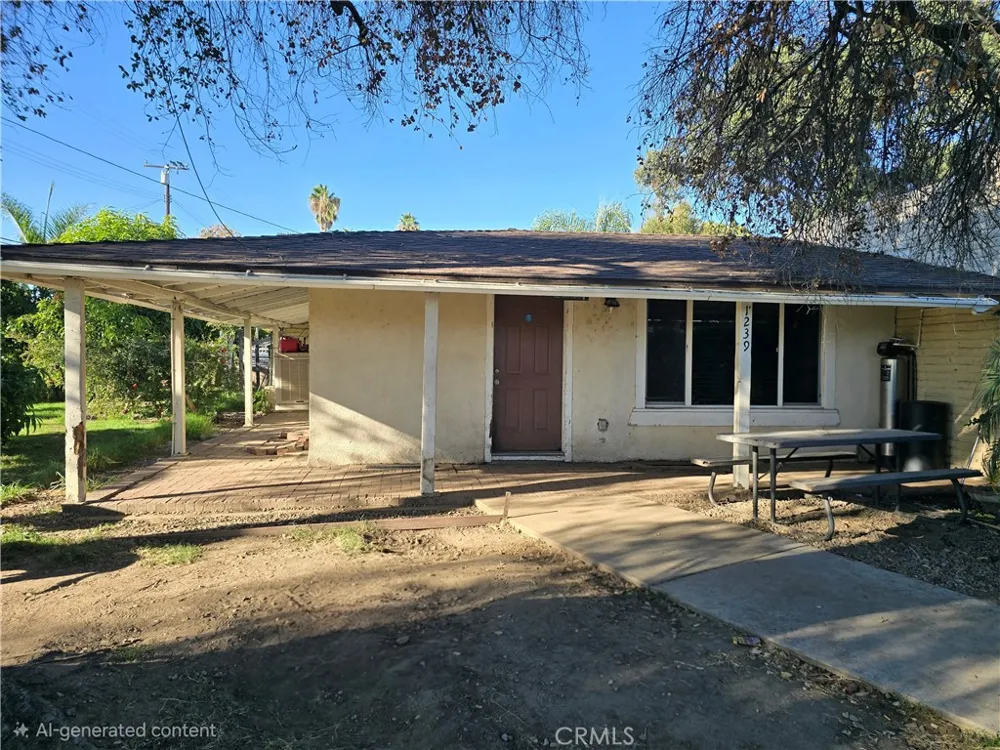 1239 S Vine Avenue Ontario, CA 91762