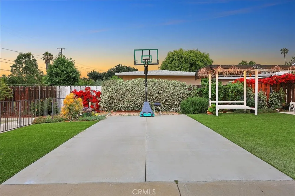 846 Palo Alto Drive Arcadia, CA 91007