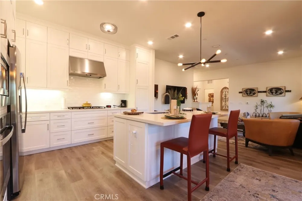 129 Carlow Irvine, CA 92618