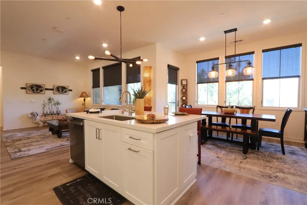 129 Carlow Irvine, CA 92618