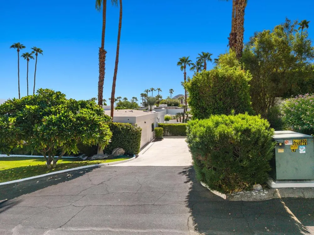 40516 Tonopah Road Rancho Mirage, CA 92270
