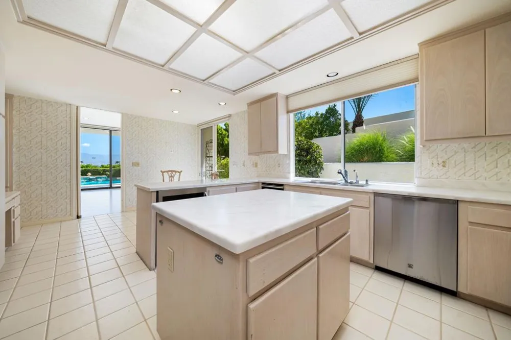 40516 Tonopah Road Rancho Mirage, CA 92270