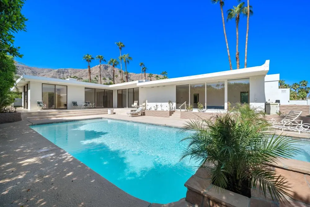 40516 Tonopah Road Rancho Mirage, CA 92270