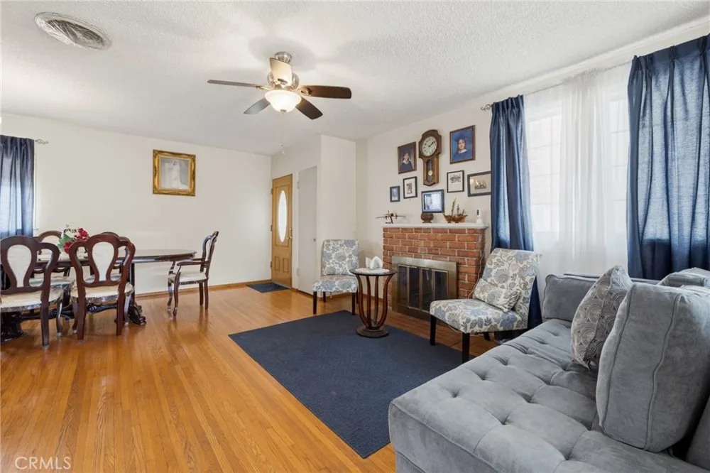 6306 Denny Avenue North Hollywood, CA 91606