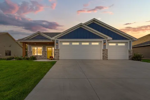 510 River Valley Lane